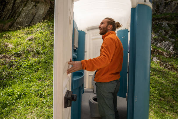 Portable Toilet Options We Offer in La Villa, TX